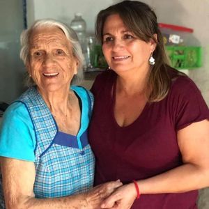 Meet your Posher, Ina